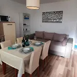 Lonza Διαμέρισμα Mlini